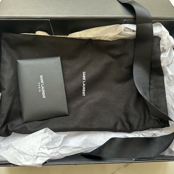 Saint Laurent YSL dust bag with magnetic black box - Picture 3 of 7